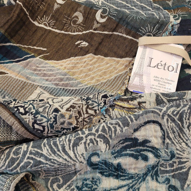 LÉTOL organic cotton scarves